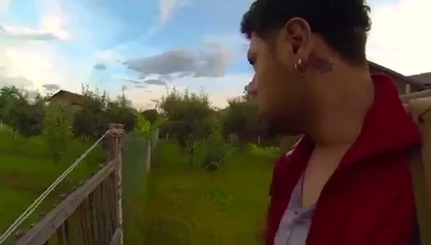 Arnavut amcanın Erdoğan sevgisini hazmedemediler