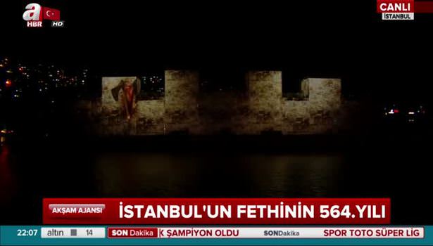 İstanbul'un Fethi'nin 564. yılı kutlamalarında muhteşem gösteri