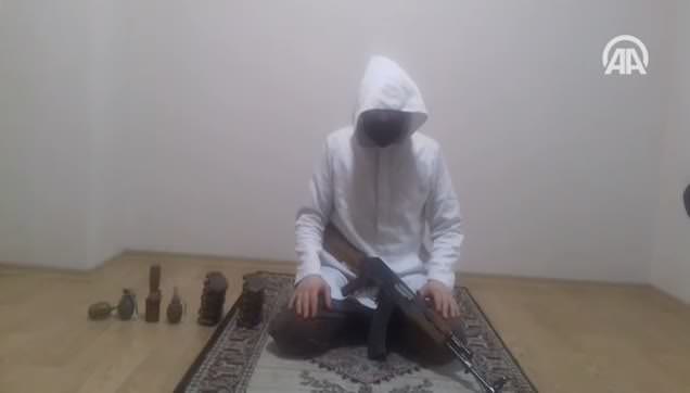 DEAŞ'lı teröristlerin eylem hazırlığı görüntüleri ortaya çıktı-1