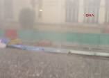 Taksim'de 10 dakika aralıksız dolu yağışı