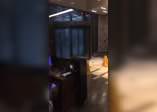 Fırtına plazanın kapısını rekor hızda döndürdü