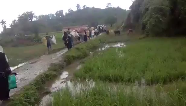 İşte Arakan'daki Müslümanlara yönelik dehşet görüntüleri ...