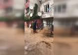 İstanbul Sarıyer'de sel baskını