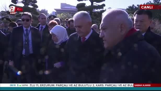 Başbakan Yıldırım Kore'deki Türk şehitliğinde