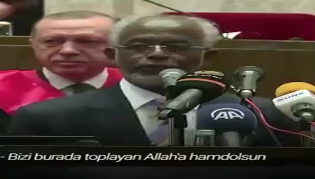 Hartum Üniversitesi Rektörü'nden duygulandıran sözler!