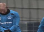 Cenk Tosun Everton'la ilk antrenmanında