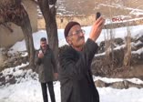 Köylüler, drone kullanarak cep telefonuyla görüşebiliyor