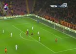 Galatasaray kırmızı kart bekledi