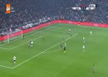 Babel yerde kaldı! Beşiktaş'ın penaltı beklediği pozisyon