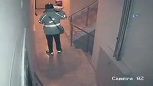 Pizzaya tüküren kurye güvenlik kamerasında