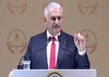 Yunanistan esprisi salonu kahkahaya boğdu .