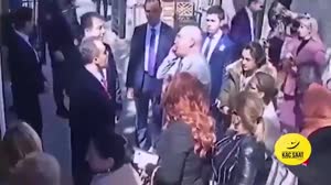 CHP'li Tanal talimat verdi, CHP'li kadın soyundu